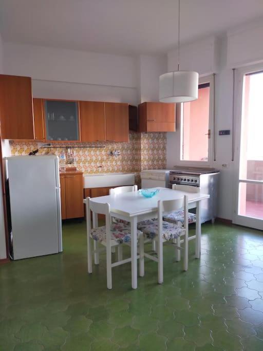 Casa Di Baia Apartment Pesaro Exterior photo